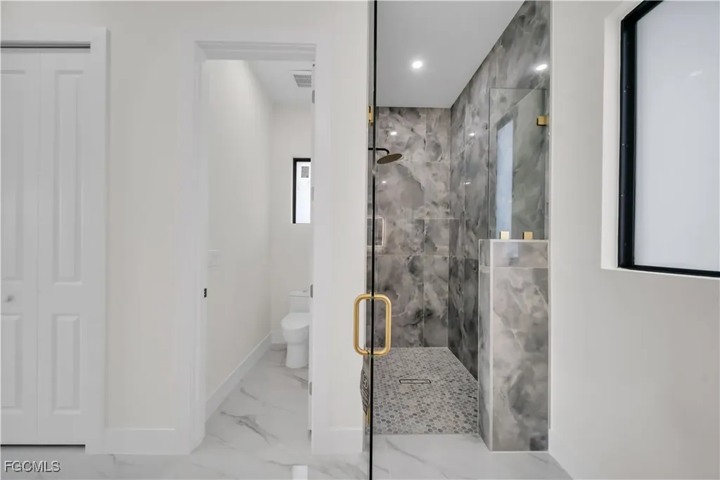 626 NE 8th Street Cape Coral FL 33909