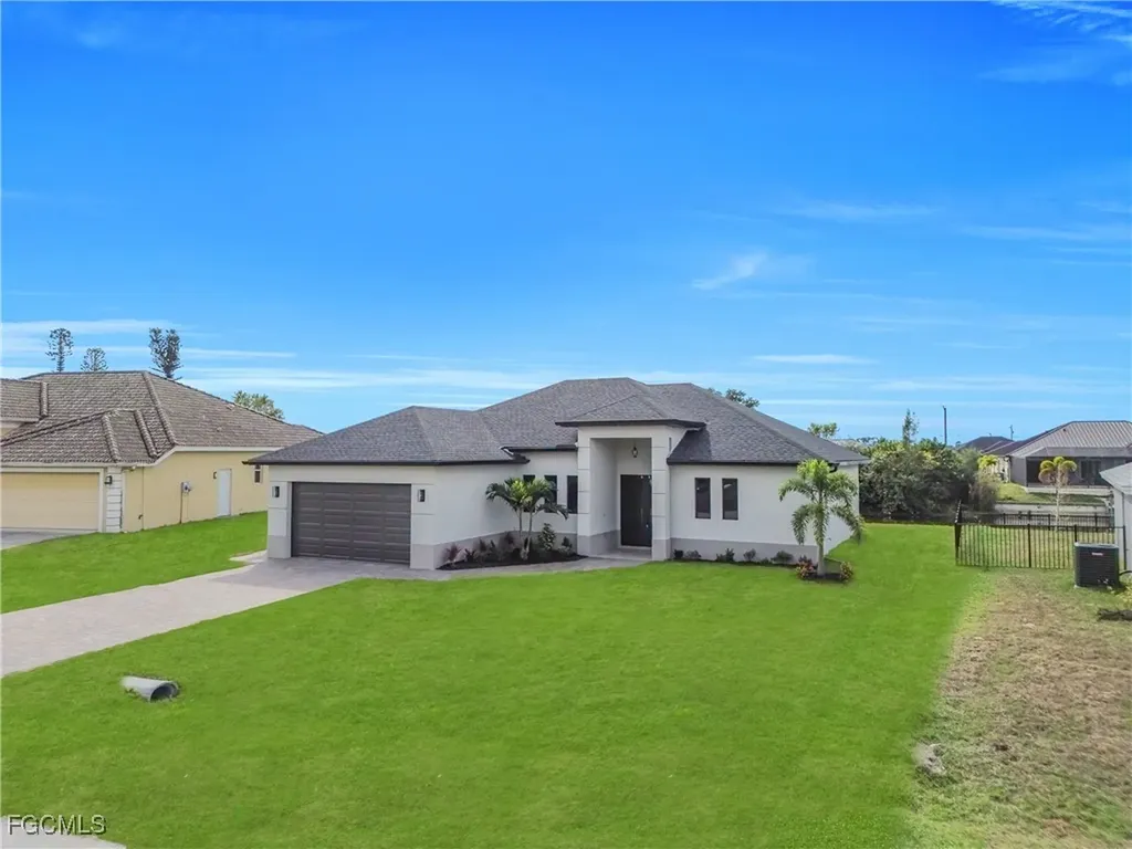 626 NE 8th Street Cape Coral FL 33909