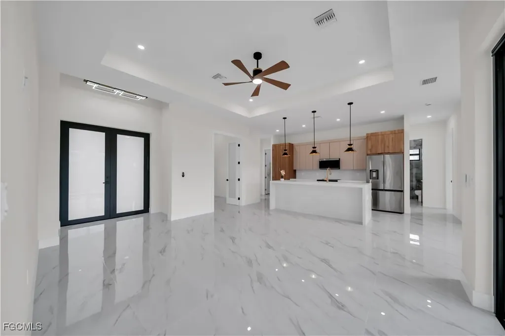 626 NE 8th Street Cape Coral FL 33909