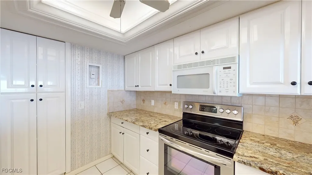 3350 N Key Drive North Fort Myers FL 33903