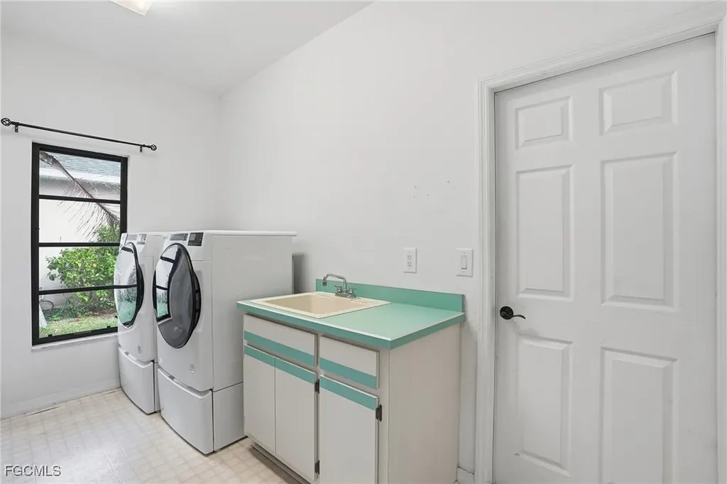 1440 Argyle Drive Fort Myers FL 33919