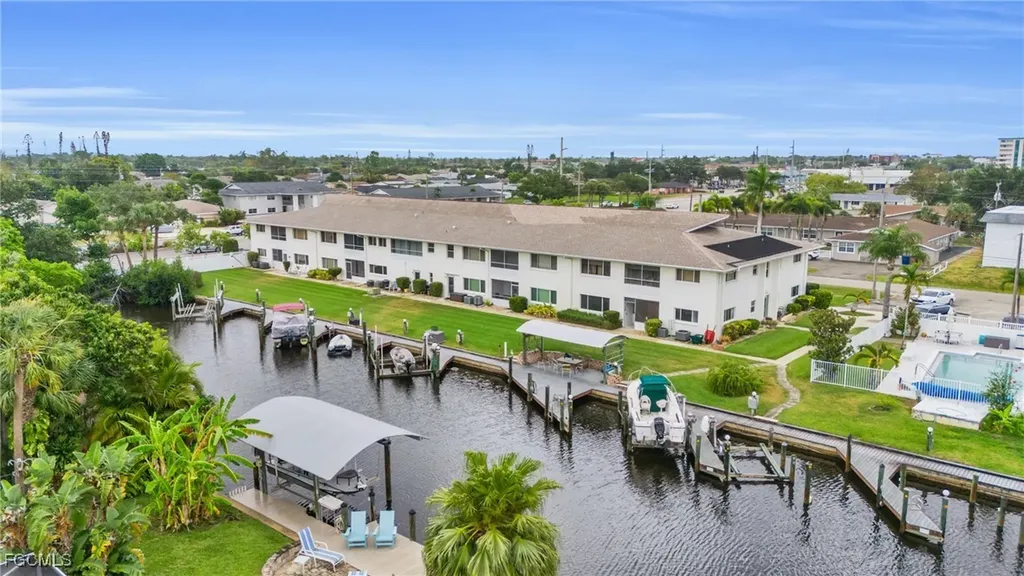 4802 Tudor Drive Cape Coral FL 33904
