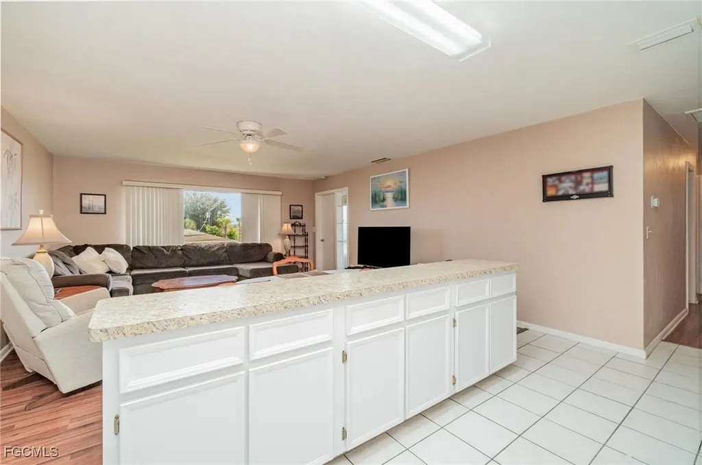 4802 Tudor Drive Cape Coral FL 33904