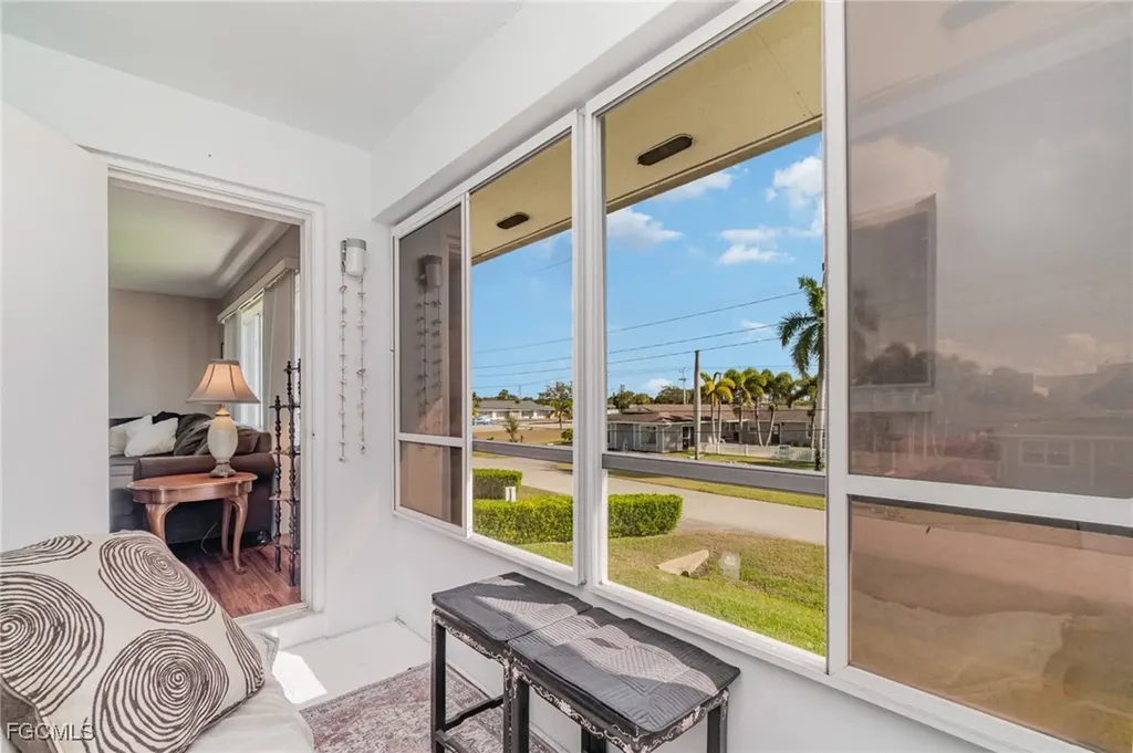 4802 Tudor Drive Cape Coral FL 33904