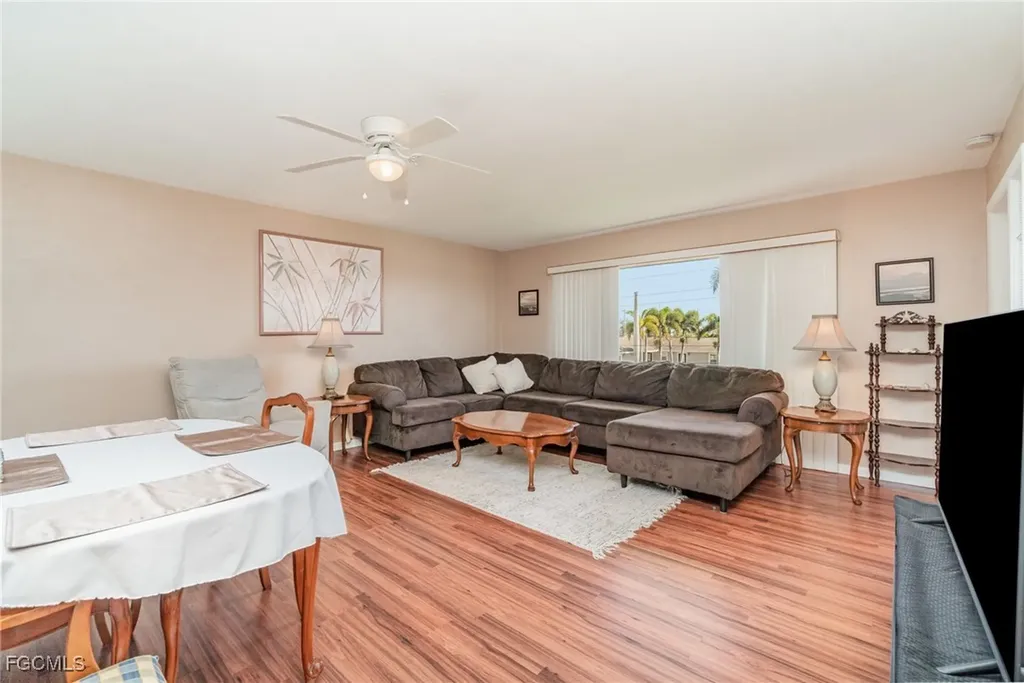 4802 Tudor Drive Cape Coral FL 33904