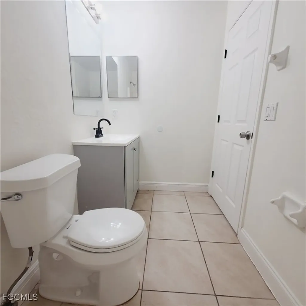 777 Bedford Drive Lehigh Acres FL 33974