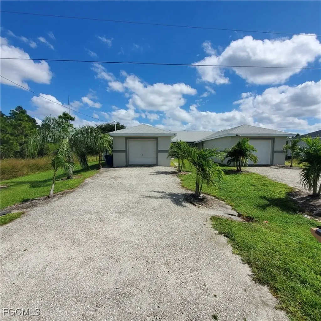 777 Bedford Drive Lehigh Acres FL 33974