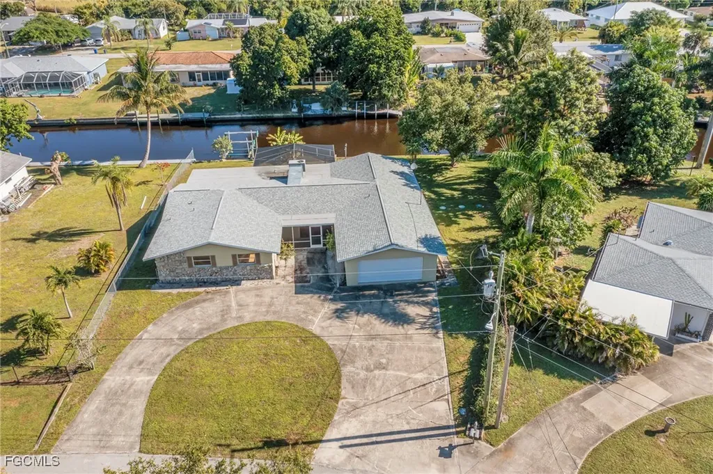 1366 Sunrise Drive North Fort Myers FL 33917