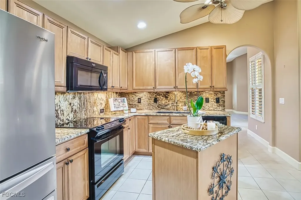 11551 Axis Deer Lane Fort Myers FL 33966