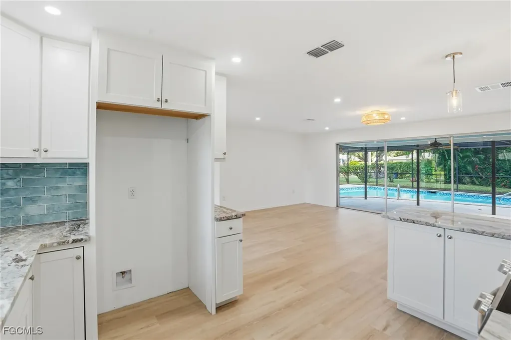 13724 River Forest Drive Fort Myers FL 33905