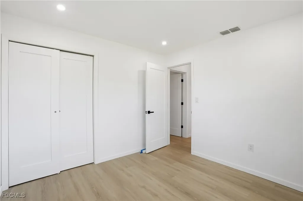 13724 River Forest Drive Fort Myers FL 33905