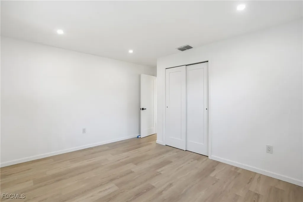 13724 River Forest Drive Fort Myers FL 33905