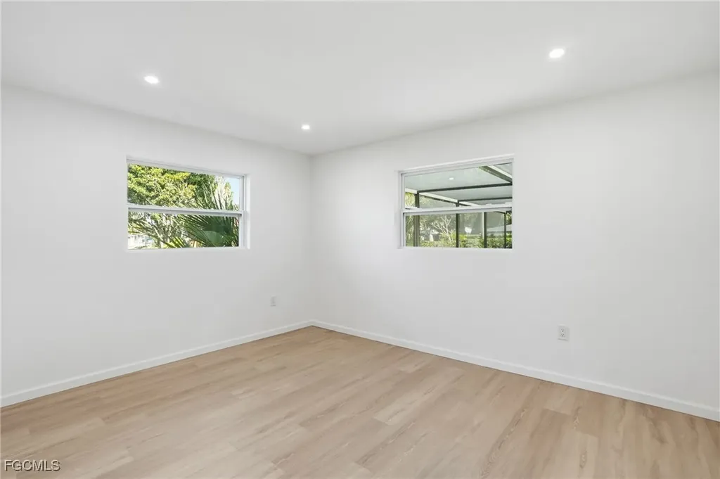 13724 River Forest Drive Fort Myers FL 33905