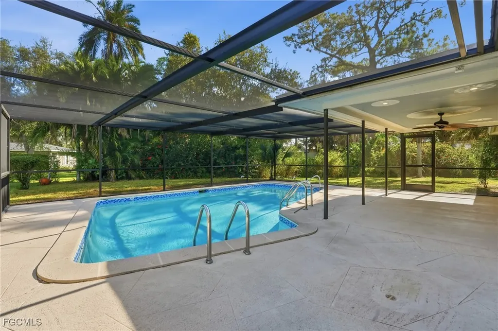 13724 River Forest Drive Fort Myers FL 33905