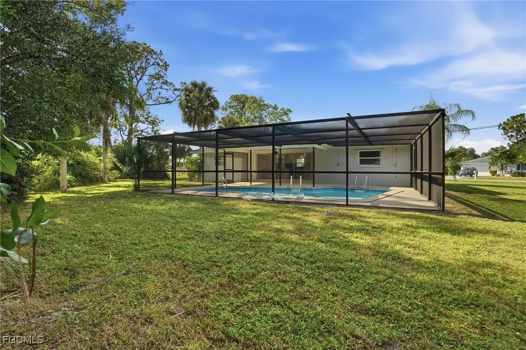 13724 River Forest Drive Fort Myers FL 33905