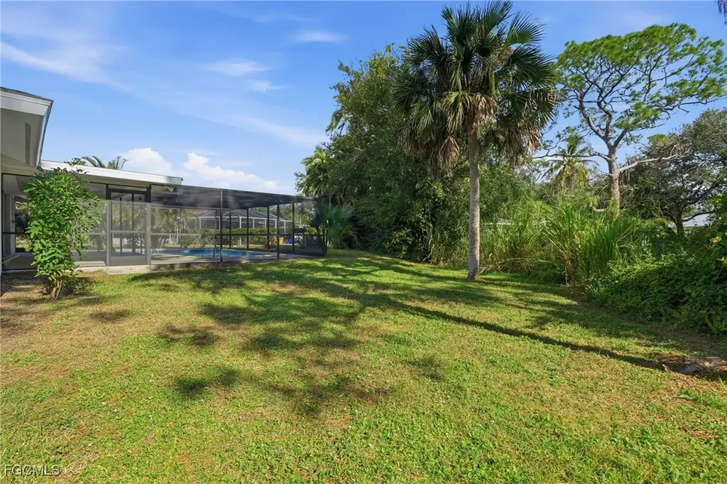 13724 River Forest Drive Fort Myers FL 33905