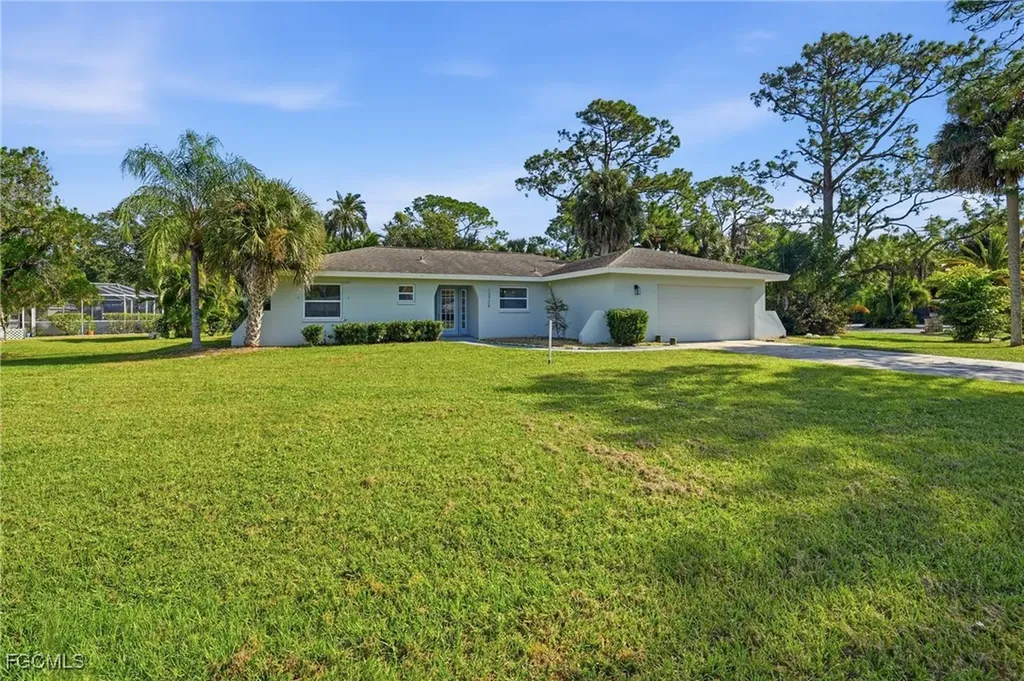 13724 River Forest Drive Fort Myers FL 33905