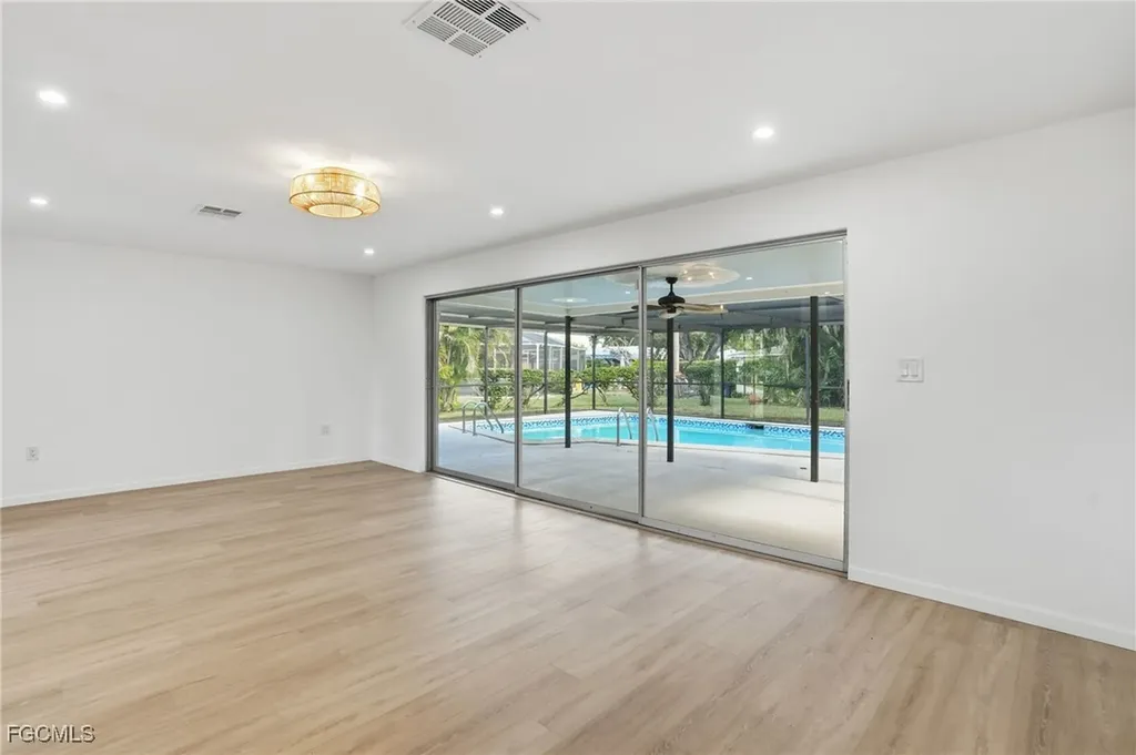 13724 River Forest Drive Fort Myers FL 33905