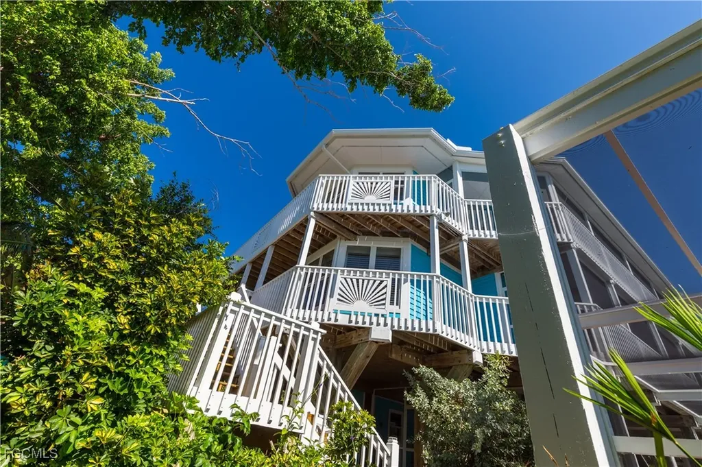 621 Rum Road Captiva FL 33924