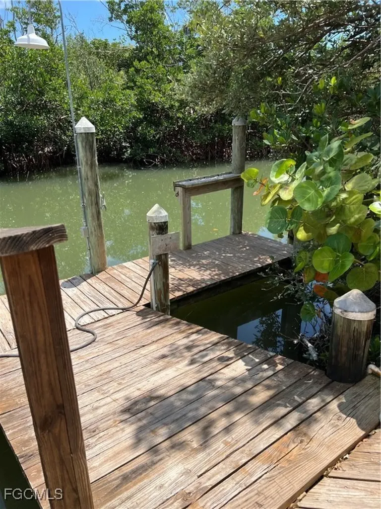 621 Rum Road Captiva FL 33924