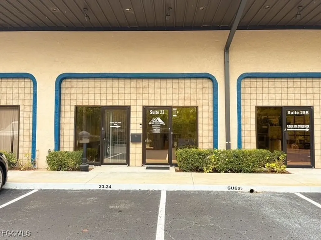 12165 Metro Parkway Fort Myers FL 33966