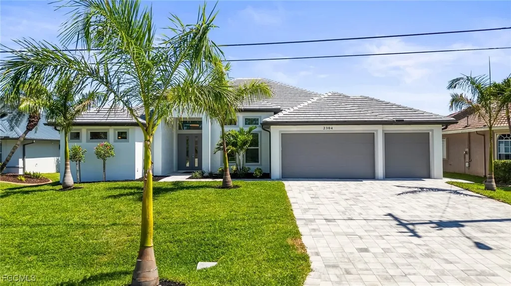 2304 SW 38th Terrace Cape Coral FL 33914