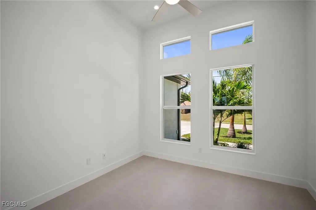 2304 SW 38th Terrace Cape Coral FL 33914