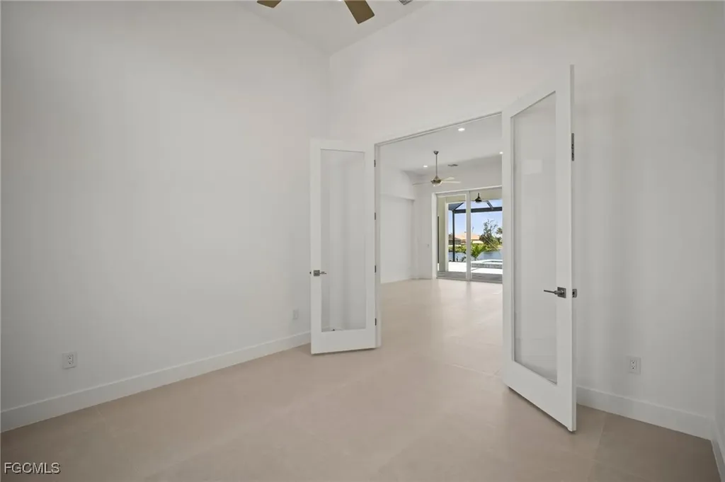 2304 SW 38th Terrace Cape Coral FL 33914