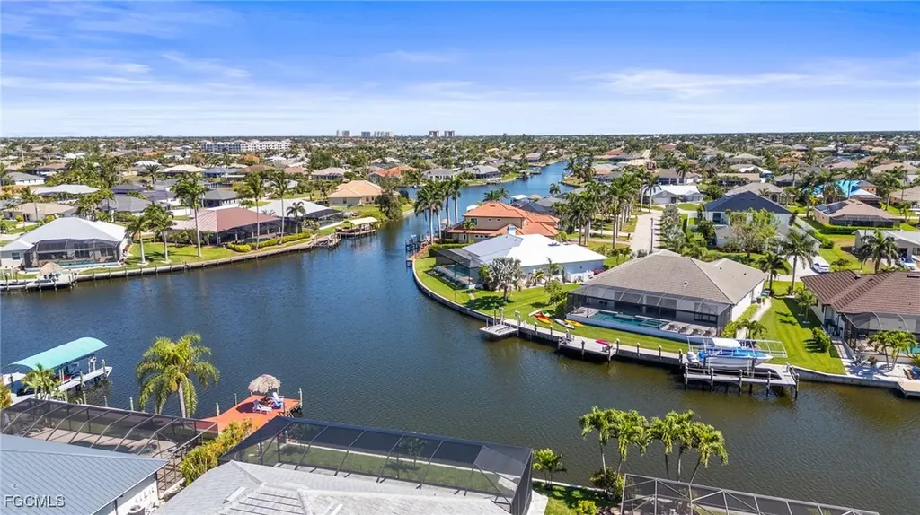 2304 SW 38th Terrace Cape Coral FL 33914