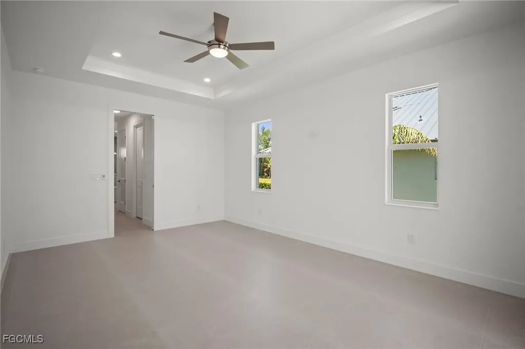 2304 SW 38th Terrace Cape Coral FL 33914