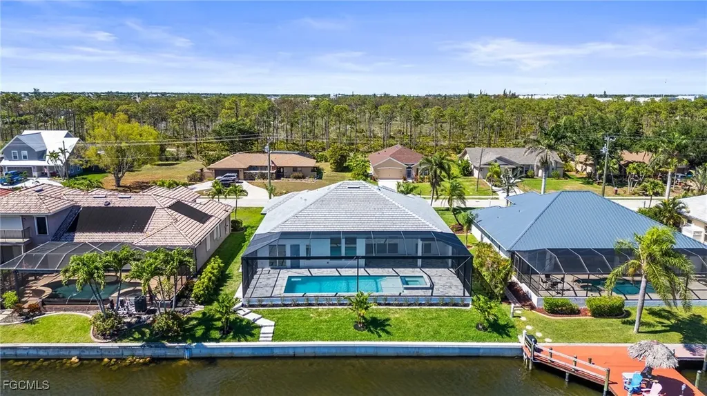2304 SW 38th Terrace Cape Coral FL 33914
