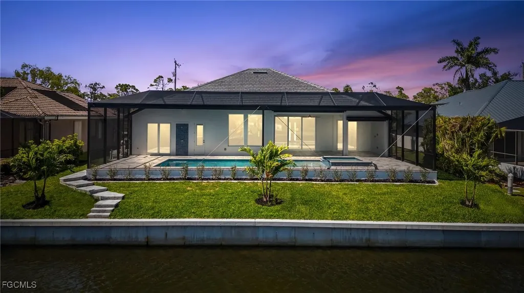 2304 SW 38th Terrace Cape Coral FL 33914