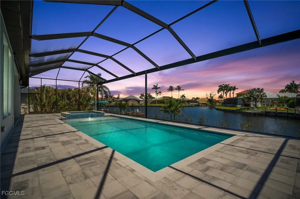 2304 SW 38th Terrace Cape Coral FL 33914