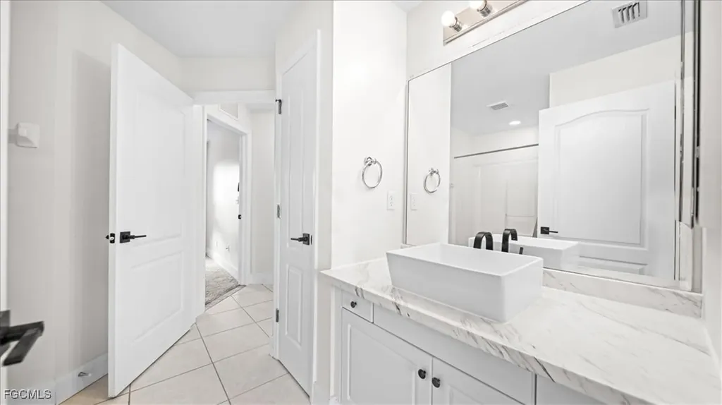 1801 NW 1st Avenue Cape Coral FL 33993