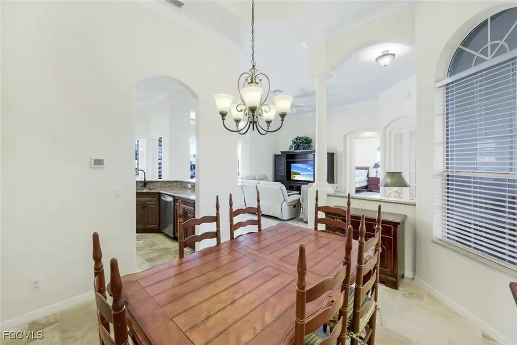 5321 SW 23rd Avenue Cape Coral FL 33914