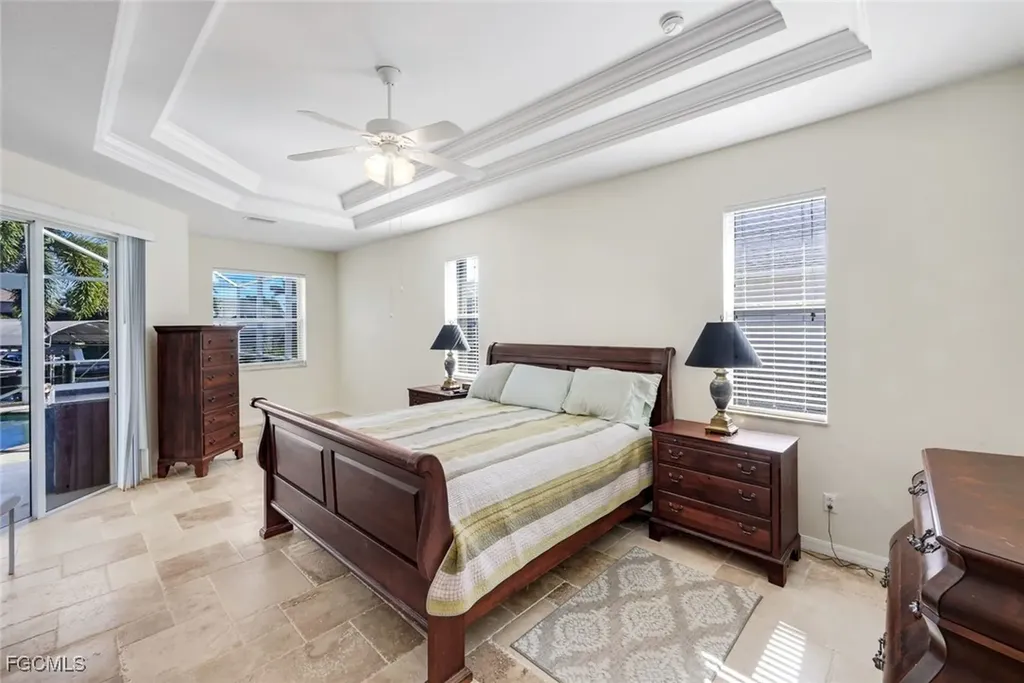 5321 SW 23rd Avenue Cape Coral FL 33914