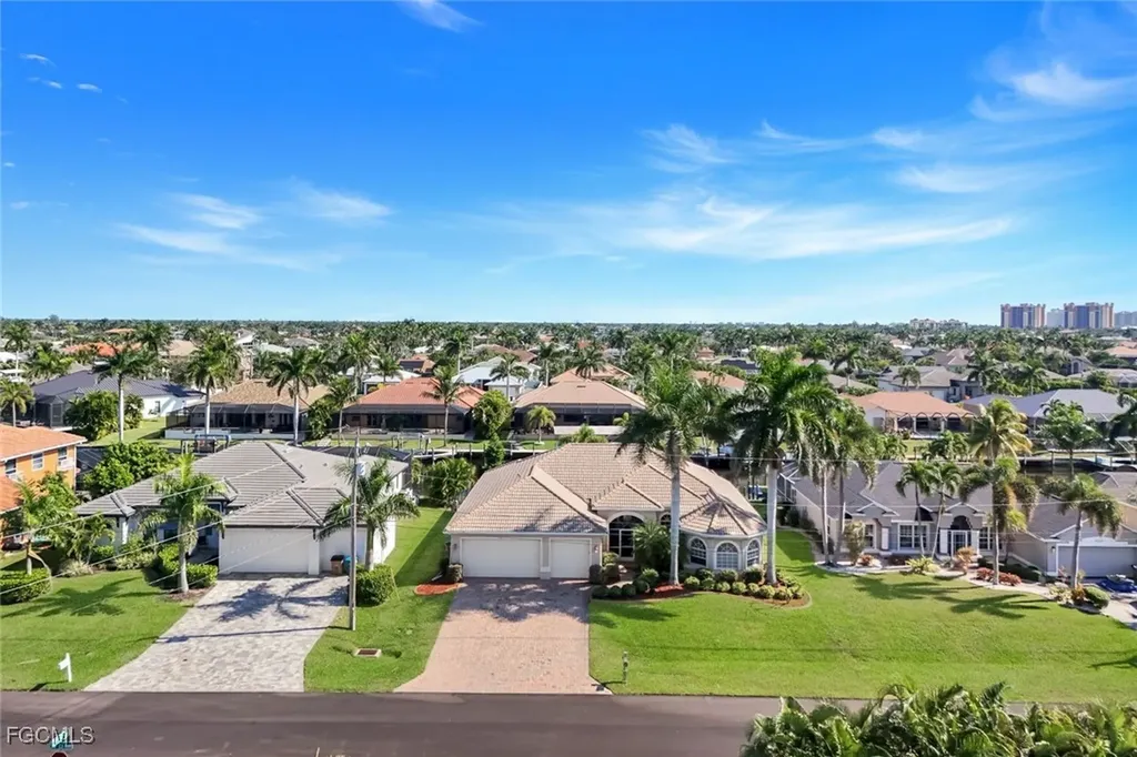 5321 SW 23rd Avenue Cape Coral FL 33914