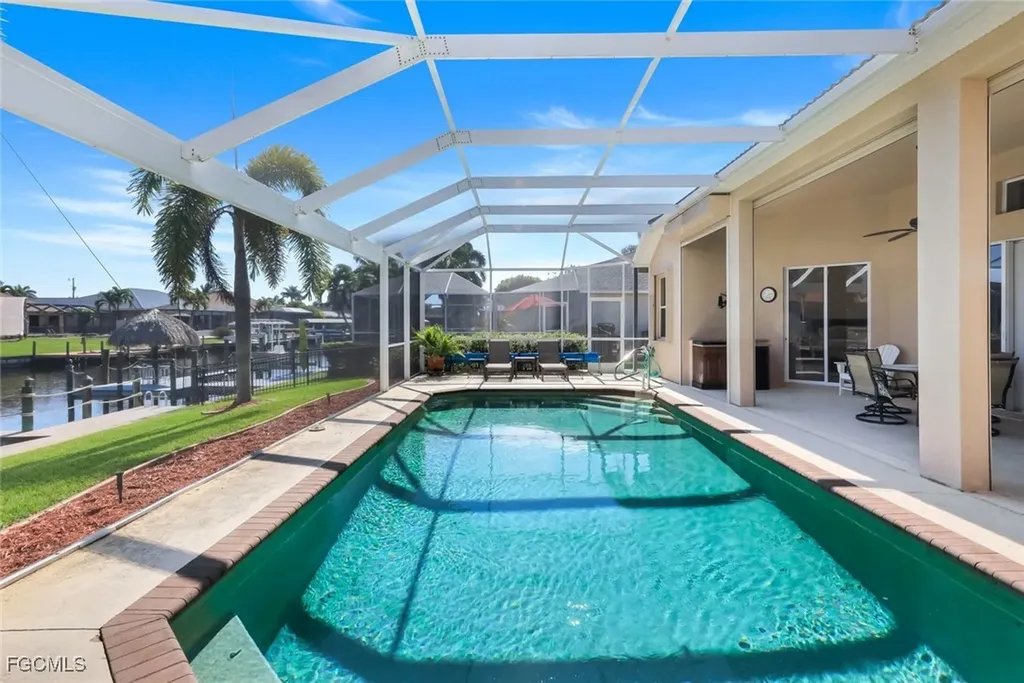 5321 SW 23rd Avenue Cape Coral FL 33914