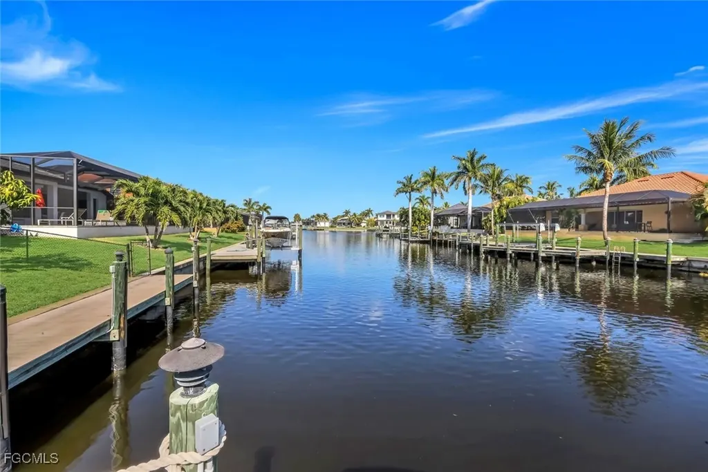 5321 SW 23rd Avenue Cape Coral FL 33914