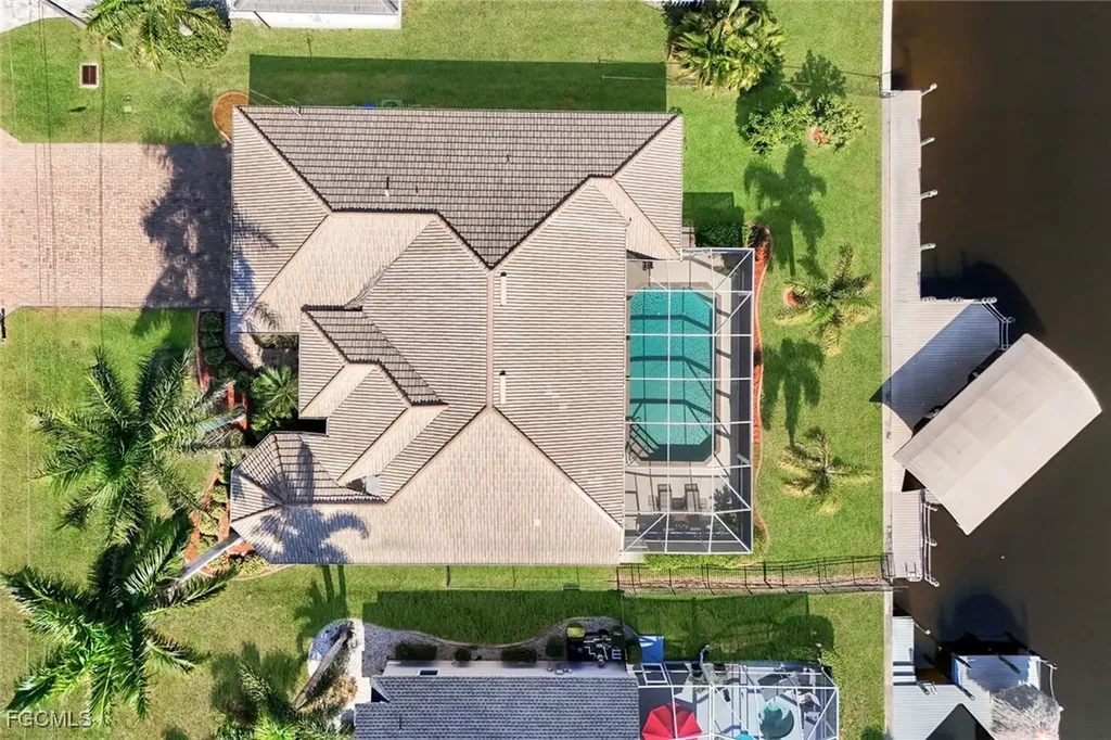 5321 SW 23rd Avenue Cape Coral FL 33914
