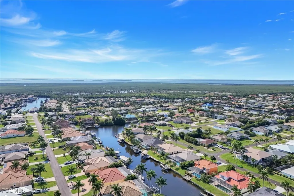 5321 SW 23rd Avenue Cape Coral FL 33914