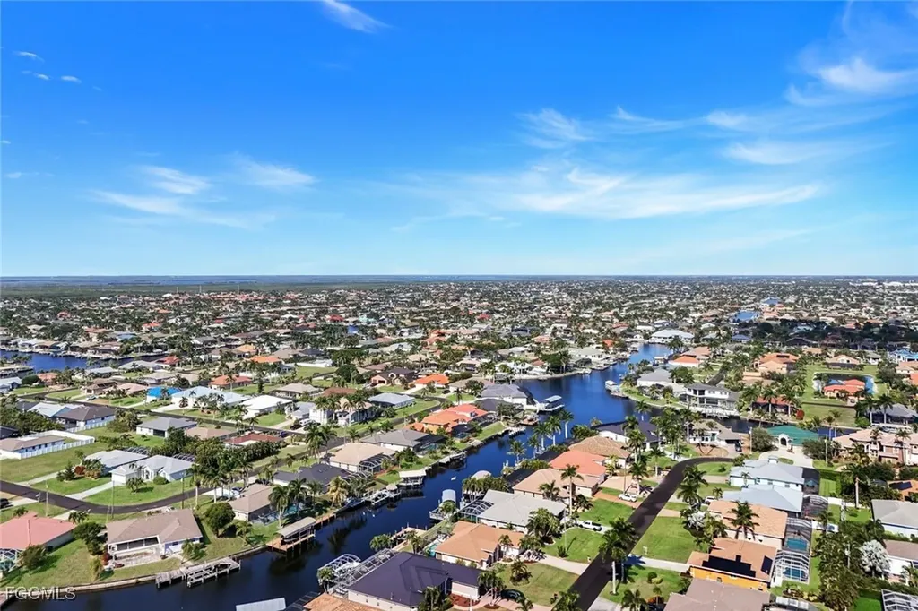 5321 SW 23rd Avenue Cape Coral FL 33914