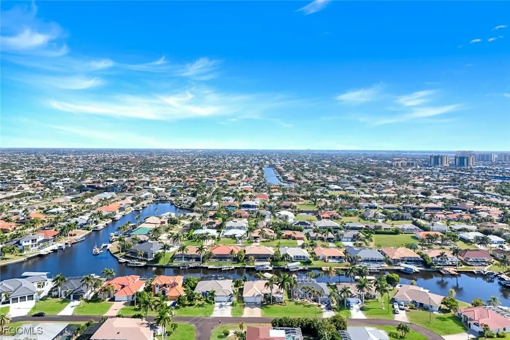 5321 SW 23rd Avenue Cape Coral FL 33914