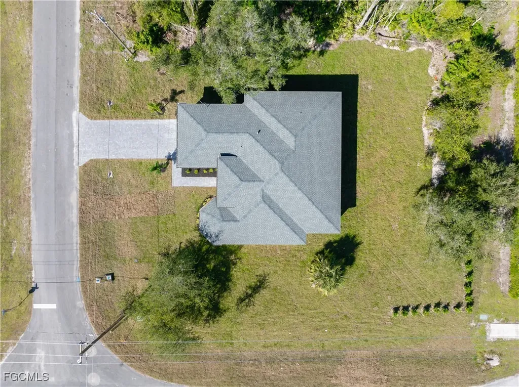 100 Zobora Circle Fort Myers FL 33913