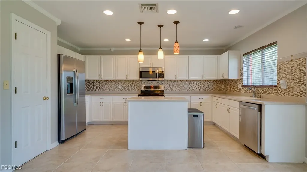 8130 Fountain Mist Boulevard Lehigh Acres FL 33972