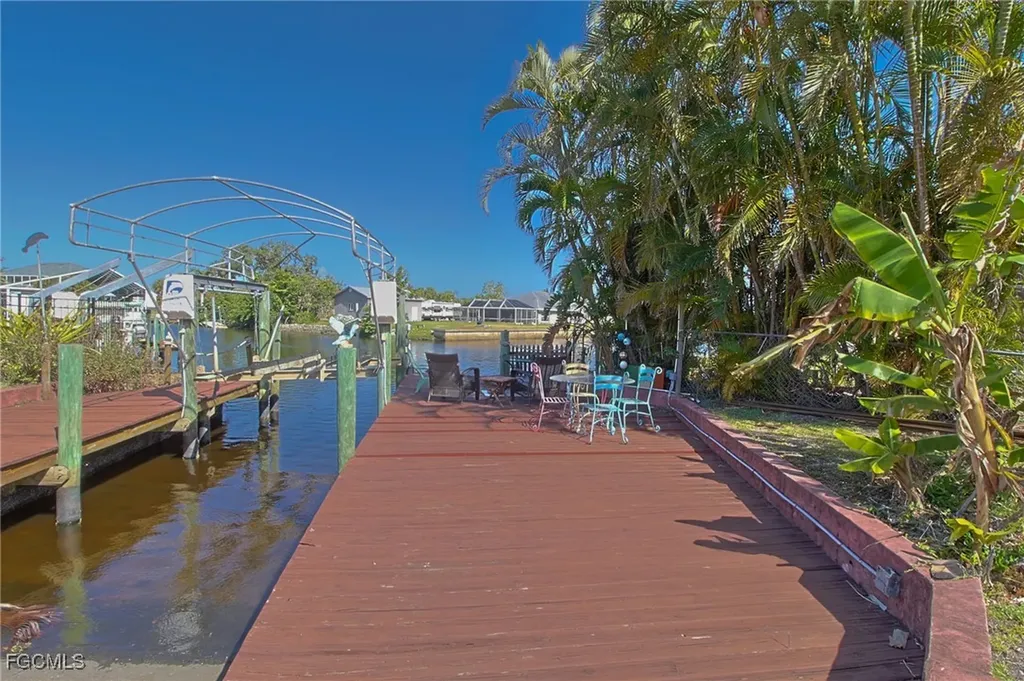 303 Georgia Avenue Fort Myers FL 33905