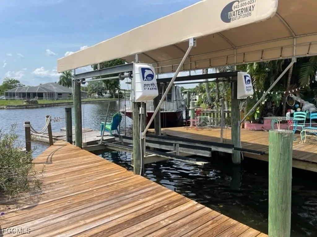 303 Georgia Avenue Fort Myers FL 33905