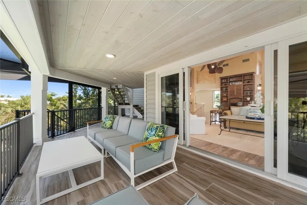 2451 Blind Pass Court Sanibel FL 33957