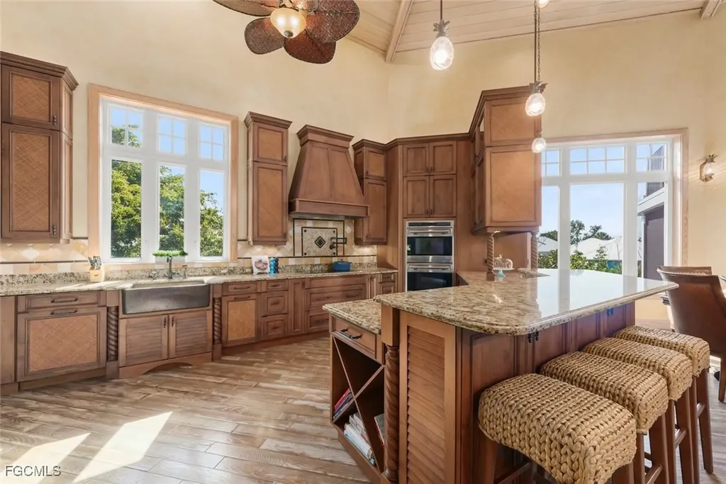 2451 Blind Pass Court Sanibel FL 33957