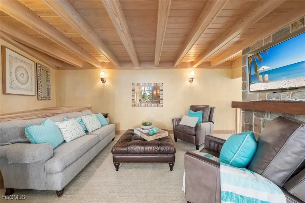 2451 Blind Pass Court Sanibel FL 33957
